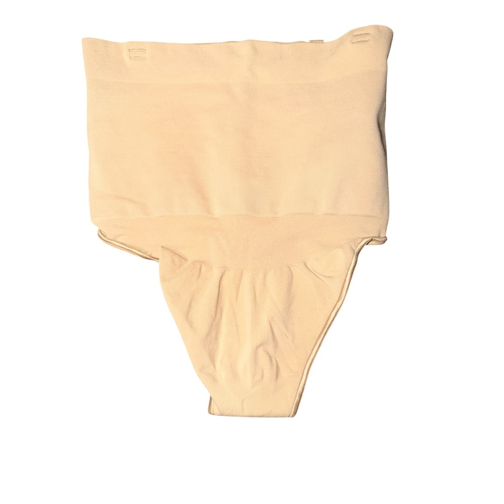 Skims Women Seamless Sculpting Thong Shapewear Sand Beige Medium